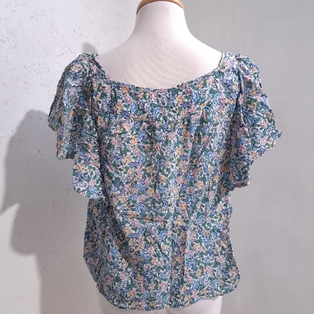 Old Navy | Blue Multi color floral wide neck button up women's shirt - Picture 5 of 9